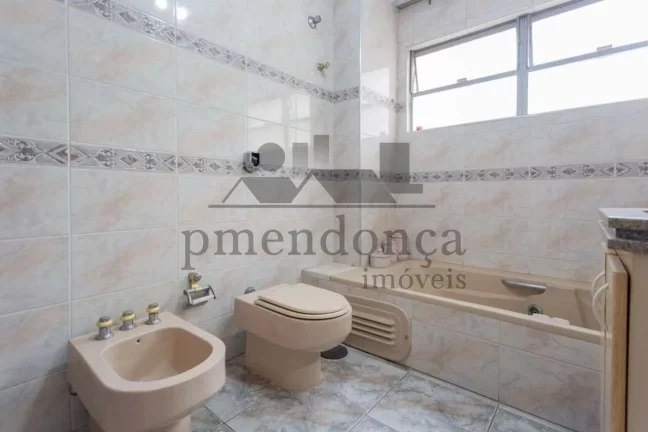 Imagem Apartamento na Rua Maranhão com 4 quartos sendo 1 suite e 3 vagas, 254m²