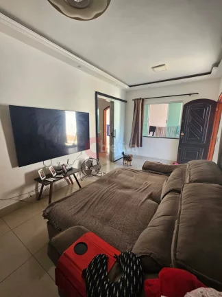 Imagem Casa duplex, 5 quartos com edícula, Parque Burle - Cabo Frio - RJ