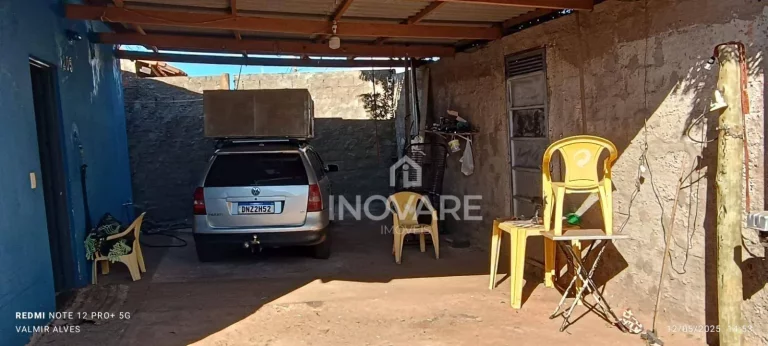 Imagem Casa com 2 dormitórios à venda, 85 m² por R$ 255.000,00 - Araporã - Araporã/MG
