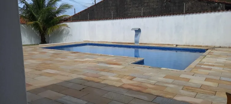 Imagem Casa para Venda em Itanhaém, Bopiranga, 2 dormitórios, 1 suíte, 2 banheiros, 4 vagas