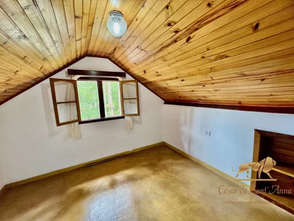 Imagem Excelente casa na promoção em Campos do Jordão - SP
