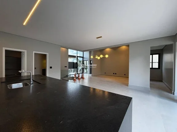 Imagem Sobrado com 3 dormitórios à venda, 274 m² por R$ 3.200.000,00 - Morato - Piracicaba/SP