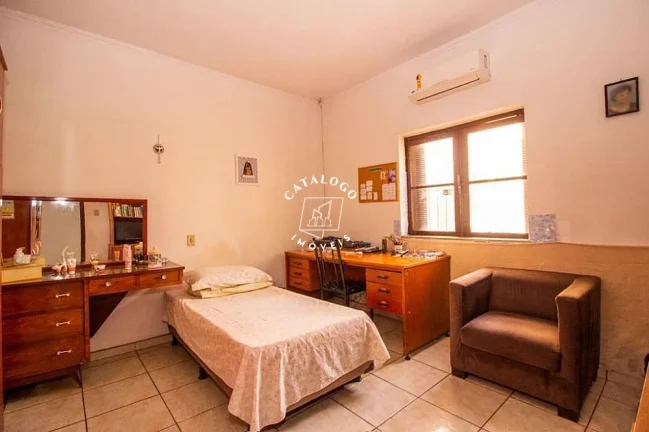Imagem Casa a Venda no bairro Santa Cruz do José Jacques - Ribeirão Preto, SP