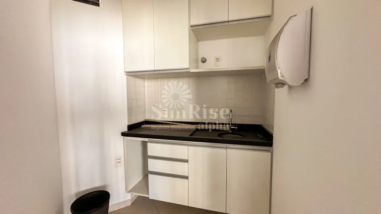 Imagem Laje corporativa à venda na região da Berrini | TOTALMENTE MOBILIADA - 442m² - 10 vagas - R$3.200.000, - Apenas R$7.200,/m² | R. Geraldo F. Gomes - Itaim Bibi, São Paulo/SP