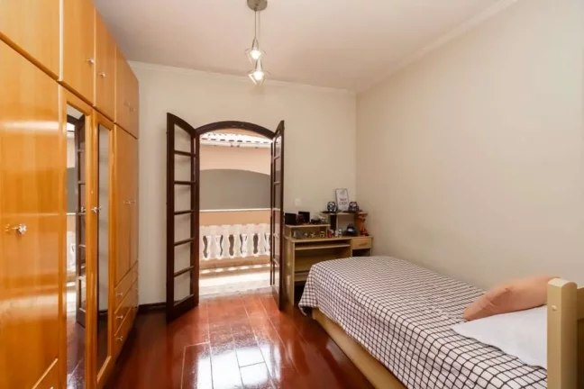 Imagem Excelente Casa à venda com 3 suítes, 4 vagas de garagem, salão de festas e área gourmet por R$1460.000-Jd Marisa-SP