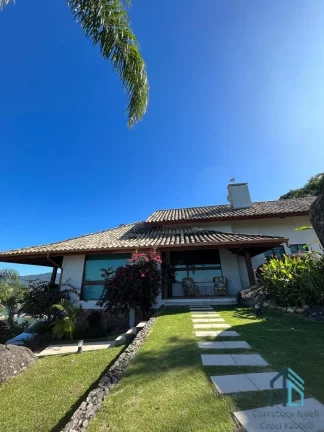 Imagem Casa em condomínio, 05 quartos c/suítes, em Governador Celso Ramos SC