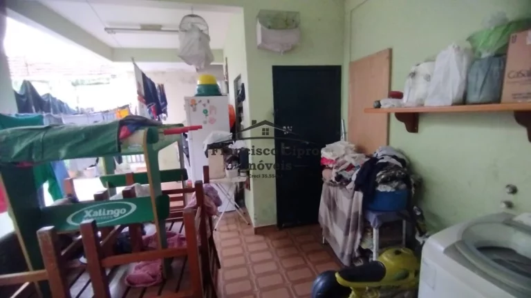 Imagem Casa à venda no bairro Jardim Ícaro - Guaratinguetá/SP
