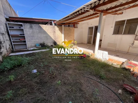 Imagem Casa em Condomínio para Venda em Cuiabá / MT no bairro Jardim Imperial