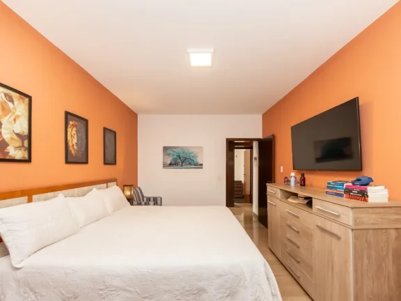 Imagem Casa Duplex Brooklin - 465M², 5 Dorms, 3 Suítes, 3 Vagas Determinadas, Piscina, Churrasqueira, Varanda, Terraço.