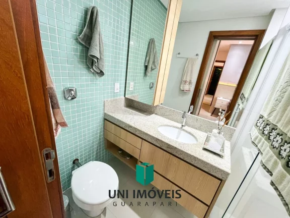 Imagem Apartamento alto padrão na quadra da Praia do Morro, 03 quartos + DCE, 02 vagas de garagem