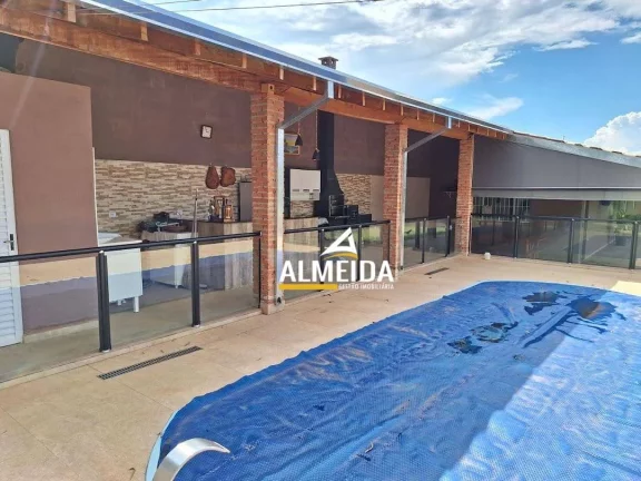 Imagem Chácara com 3 dormitórios à venda, 1400 m² por R$ 1.200.000,00 - Jardim Santa Maria - Rio Claro/SP