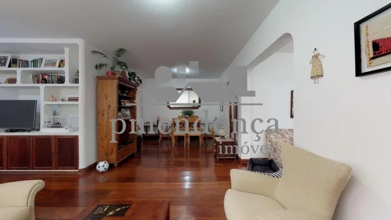 Imagem Apartamento à venda na Rua Sabará com 4 quartos sendo 1 suíte e 2 vagas, 151m²