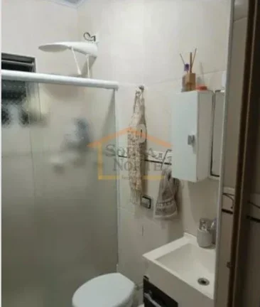 Imagem Sobrado com 110 m² de área útil, dispõe de 2 dormitórios, 2 banheiros, sala, cozinha, terraço ...