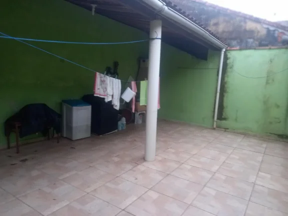 Imagem Casa para Venda em Itanhaém, Balneário Califórnia, 2 dormitórios, 2 suítes, 2 banheiros, 4 vagas