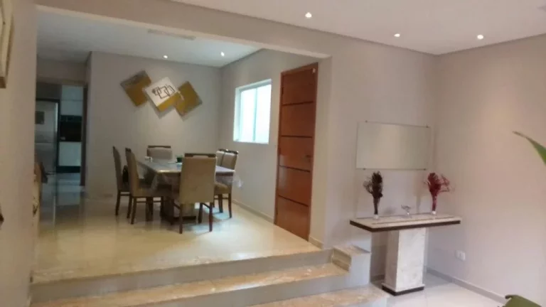 Imagem Sobrado com 3 dormitórios à venda, 227 m² por R$ 980.000,00 - Vila Miranda - Itaquaquecetuba/SP