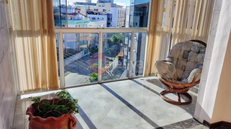 Imagem Cobertura, 5 quartos, 204m², a 50 metros da praia, Algodoal - Cabo Frio