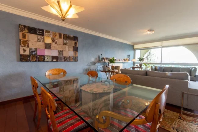 Imagem Apartamento amplo, com terraço, living para 02 ambientes espaçosos, sala de almoço, sala de TV, l...