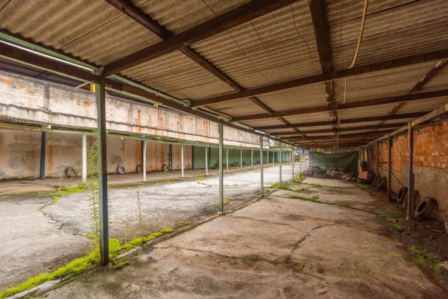 Imagem Terreno Comercial no bairro Campo Comprido