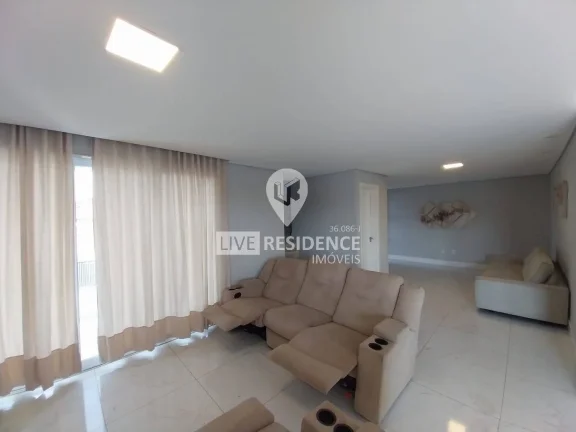 Imagem Excelente residência com fino acabamento em bairro nobre!