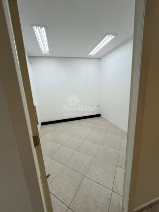Imagem Sala comercial para vender com 2 salas 43 m² R$265.000 - Santana de Parnaíba/SP