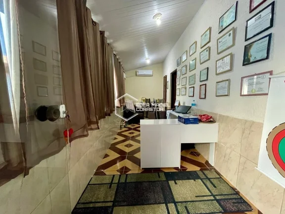 Imagem Terreno de 250 m² e 188,08m² de área construída, com excelente aproveitamento de espaço!

Casa ...