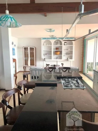 Imagem Mansão pé na areia em meio à natureza no Sambaqui