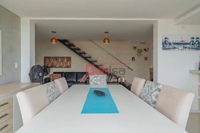 Imagem Cobertura com 4 dormitórios à venda, 210 m² por R$ 1.550.000,00 - Algodoal - Cabo Frio/RJ