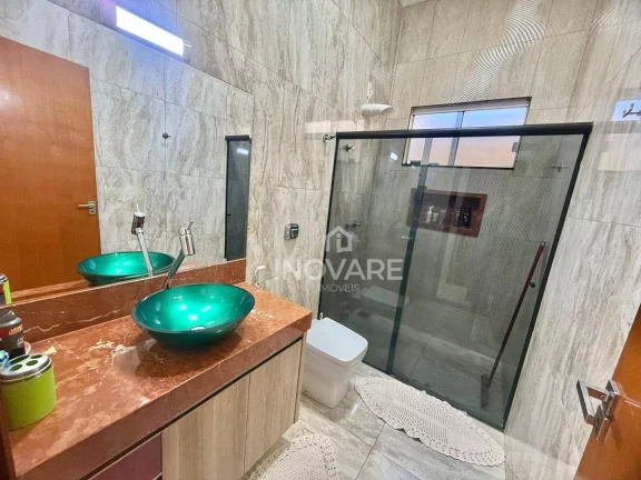 Imagem Casa com 3 dormitórios à venda, 235 m² por R$ 1.140.000,00 - Residencial Beira Rio I - Itumbiara/GO