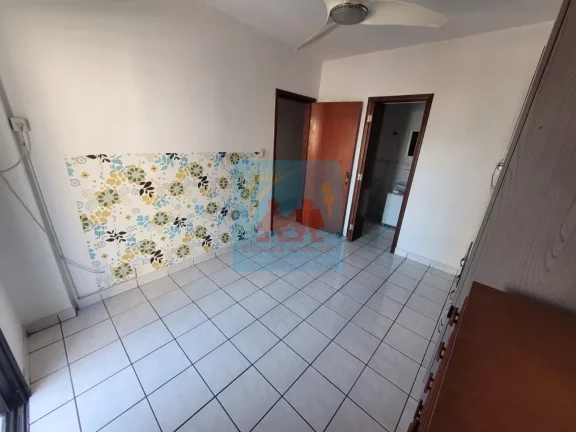 Imagem Apartamento em Boqueirão, Praia Grande - 500m do Mar - 320MIL