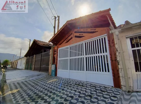 Imagem Casa à venda em Praia Grande-SP 2 dorms mais Edícula com Suíte