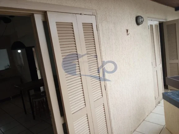 Imagem Apartamento á venda com 2 dormitórios no centro de Torres/RS
