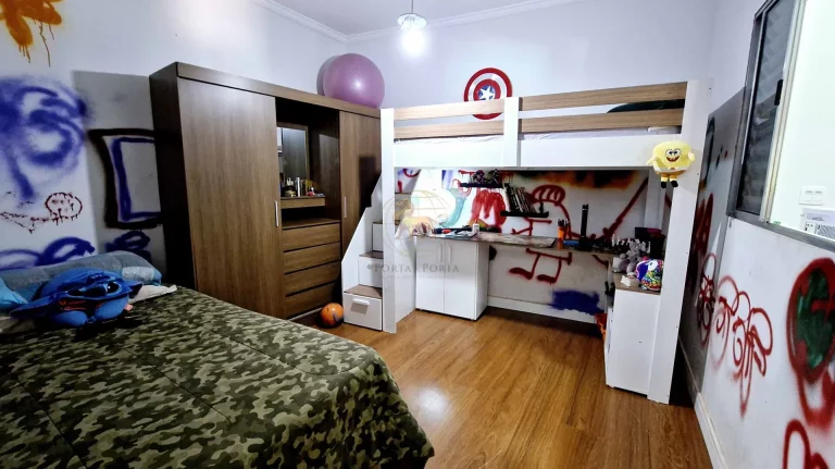 Imagem Casa à Venda em Itapetininga – 285 m², 4 Dormitórios, 1 Suíte, Piscina e Pomar em Terreno de 1.000 m²