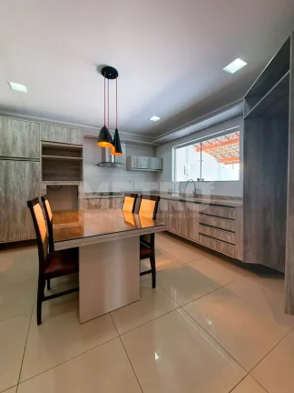 Imagem Casa à venda no Cond Sol Nascente Etapas com 3 quartos, planejados, Petrolina-PE