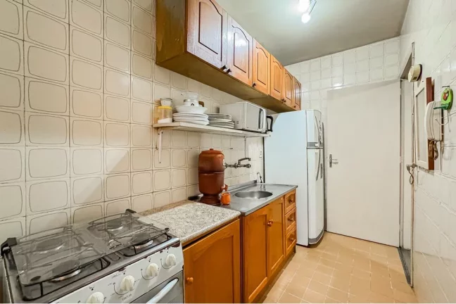 Imagem PLDO 2496 Apto 610291035-6 - Apartamento à venda no bairro Petrópolis - Porto Alegre/RS
