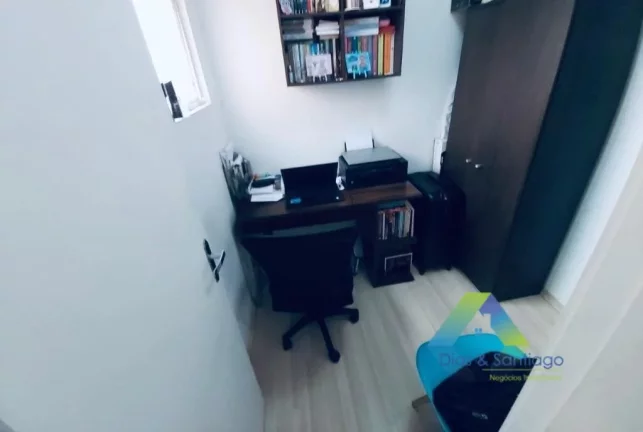 Imagem Lindo apartamento, reformado e mobiliado com 3 dormitórios,1 suite, 1 vaga, lazer com localização privilegiada e excelente valor!
