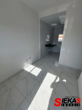 Imagem Apartamento à venda em São Paulo-SP na Vila Virginia com 2 quartos, 1 banheiro e 42m² de área.