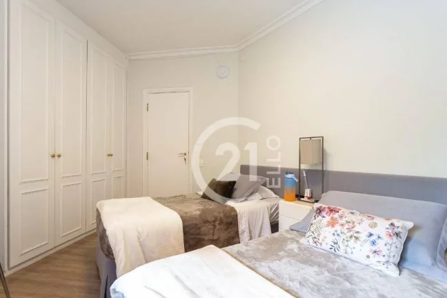 Imagem Apartamento a venda de 4 quartos ,Vila Nova Conceição. São Paulo. SP.