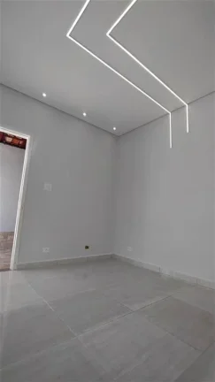 Imagem CASA COM 107 m² - BALNEARIO MARACANA - PRAIA GRANDE SP
