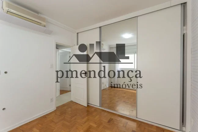 Imagem Apartamento na Rua Conselheiro Brotero com 3 quartos (1 suíte) e 2 vagas, 164 m² todo reformado