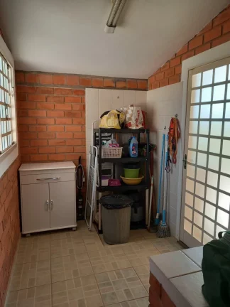 Imagem Casa à venda no bairro Centro - Pardinho/SP