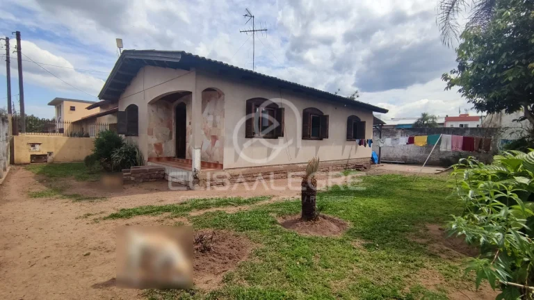 Imagem Casa Térrea c/ amplo pátio, São Sebastião, Esteio