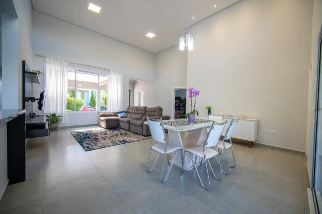 Imagem Casa com 3 dormitórios à venda, 250 m² por R$ 1.300.000,00 - Santa Adélia - Vargem Grande Paulista/SP