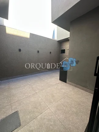 Imagem Excelente Casa à Venda em Rio Verde-GO, Residencial Canaã: 3 Quartos, 1 Suíte, 1 Sala, 3 Banheiros, 2 vagas, 127m². Confira!