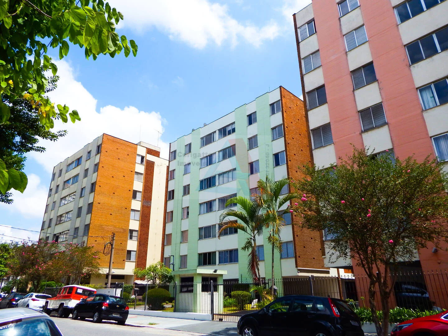 Imagem Agradável e amplo apartamento de 3 dormitórios