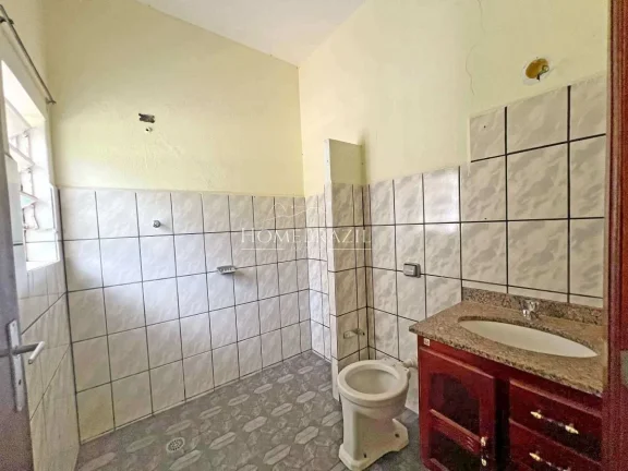 Imagem Casa à venda no centrinho do Capivari em Campos do Jordão | Terreno plano com alto potencial de investimento