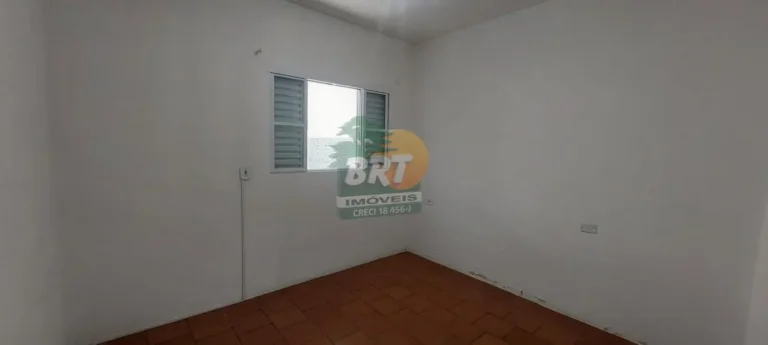 Imagem Casa para Venda em São Roque, Jardim Brasil, 2 dormitórios, 1 banheiro, 3 vagas