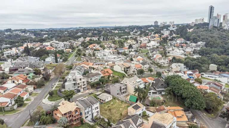 Imagem Terreno a venda no Mossunguê