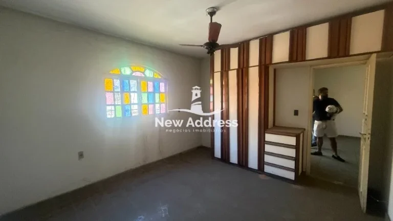 Imagem Casa à venda em Vila Velha-ES, bairro Nova América: 3 quartos, 1 suíte, 3 salas, 1 vaga de garagem, 200m².