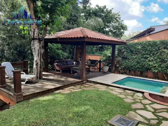 Imagem CASA EM CONDOMÍNIO NA GRANJA VIANA. 256m². PISCINA/SPA. QUINTAL PRIVATIVO.