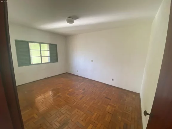 Imagem Casa à venda no bairro Centro em Tatuí/SP